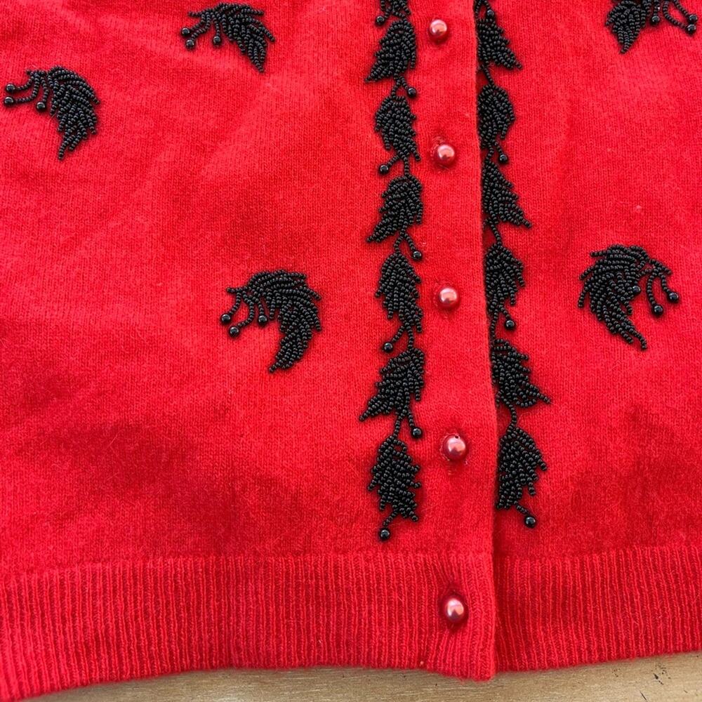 Vintage Original 1950s 60s Red Angora Lambswool Cardigan Beaded Sweater Medium - Picture 4 of 12